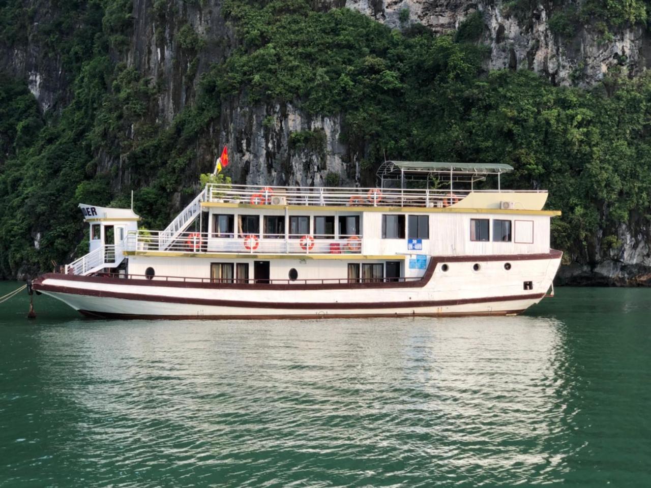 Halong Lavender Cruises Hotel Ha Long Exterior foto